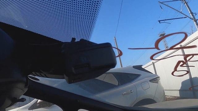 NISSAN LEAF 62 KW - ДОРОЖЕ TOYOTA HARRIER !