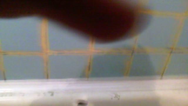 Как сломать палец без боли