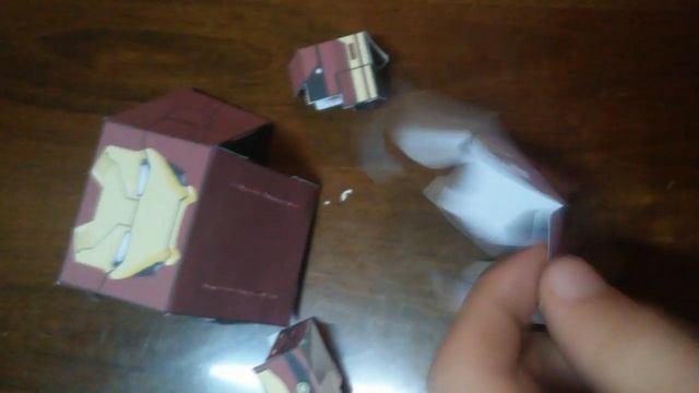 Железный человек - фигурка своими руками из бумаги!) Iron Man - a do-it-yourself paper figure!)