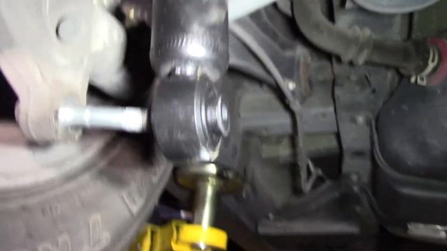 Installing New rear KYB Excel-G shocks on a 2014 Honda Odyssey. KG's Garage ep.16