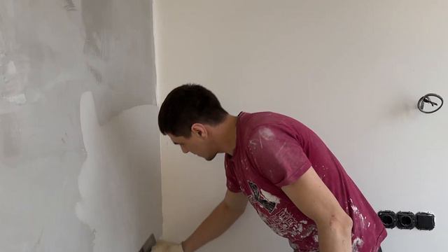 Нанесение декоративной фактурной штукатурки Le Beton эффект бетона