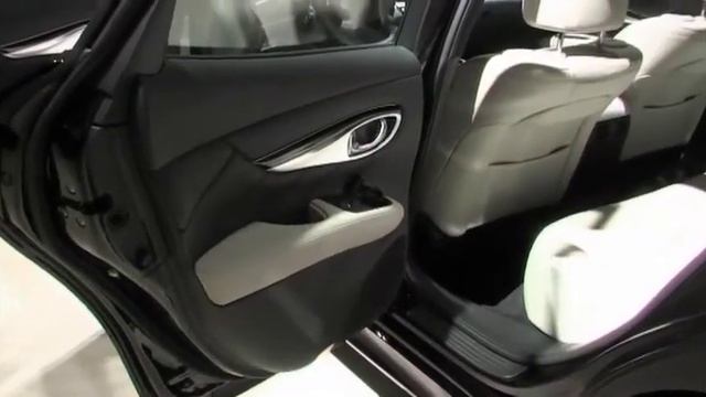 Infiniti M30d 2011   autovimeo.com