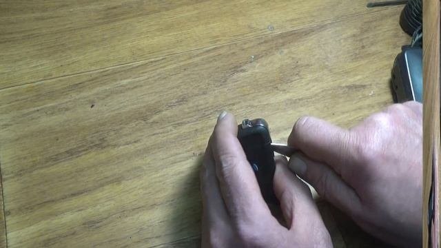 Замена батарейки в пульте для автомобиля