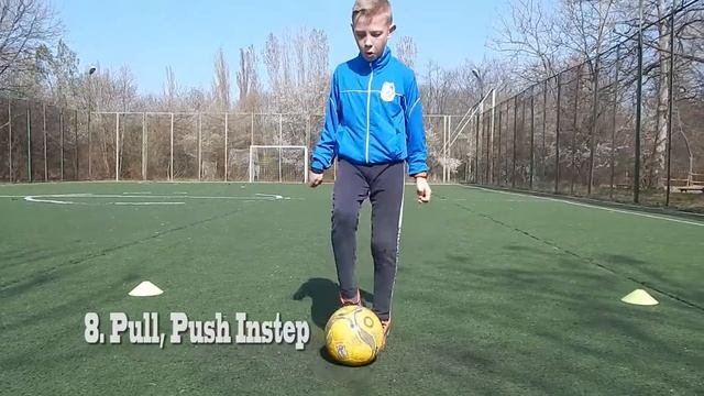 Видеоуроки по футболу с Ильей Галюза  Ролик  1
