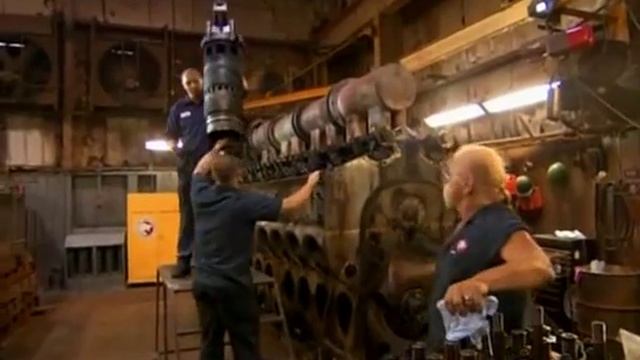 Убийство паровоза 10 лет стажа 100 тонн стали Новая жизнь Сила хода Узел сети Конец века Мега слом