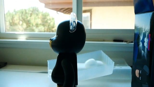 BATMAN BEAR BRICK 400