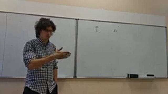 Электродинамика.Лекция 12. Рассеяние связанными зарядами. Цвет в природе. Диэлектрическая константа