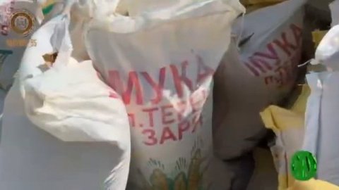 фонд Ахмата Хаджи отправил продукты в Украину/ Рамзан Кадыров помог питанием беженцев