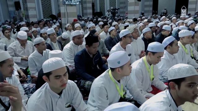 Qosidah " Subhanamandzikhuru " | Majelis Ar Raudhah ( solo ) #qosidah #sholawat