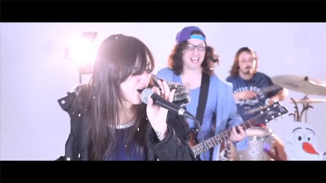 LET IT GO - Frozen - POP PUNK COVER | Kimmi Smiles| Punk Disney!