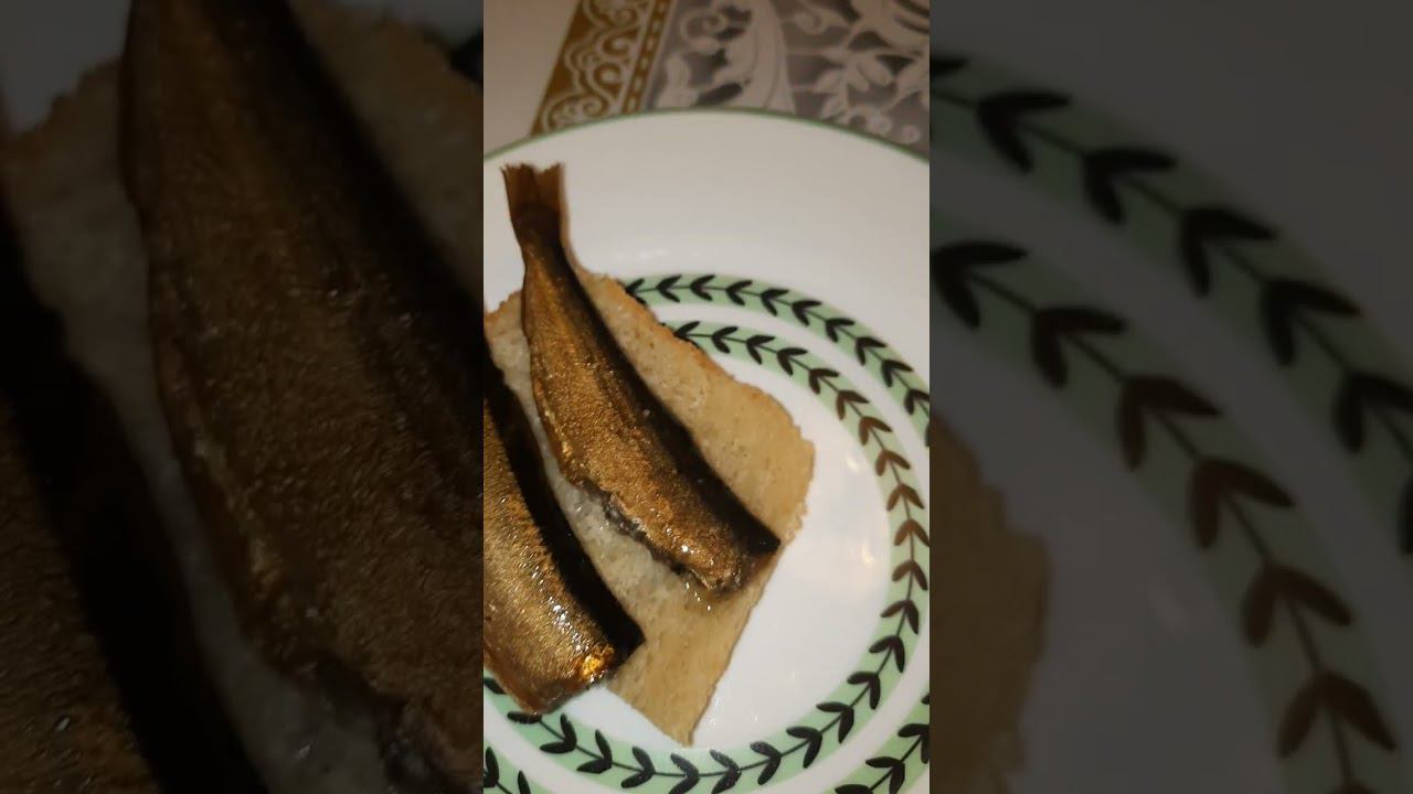 Stas N: Шпроты "Вкусные Консервы" Тестируем к НГ столу  (2024)