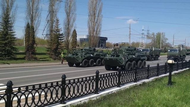 Репетиция парада ко дню Победы.Проспект Победы в Курске, 5 мая 2021 г.
