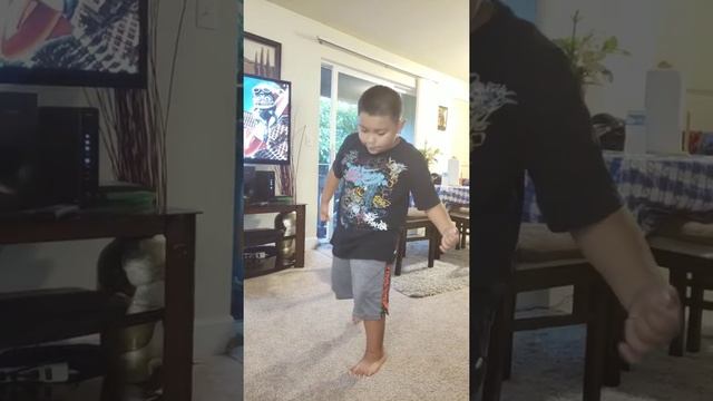 6 year old dancing to crazy frog