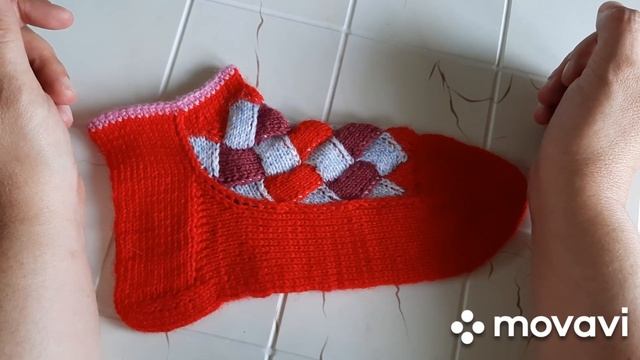#носкиспицами   Показываю, какой МК выйдет на моём канале в августе