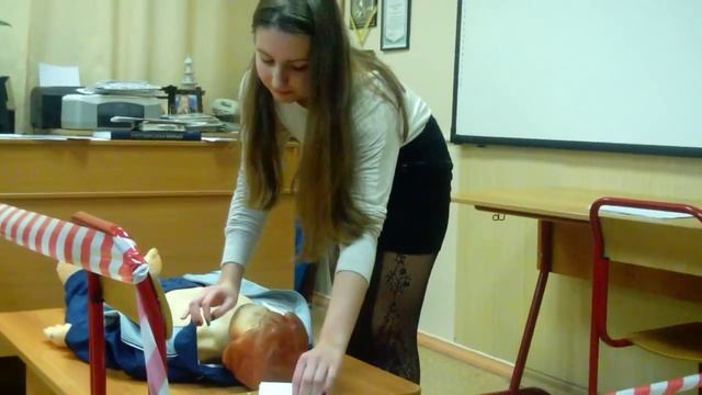 Как спасти человека: Сердечно-лёгочная реанимация /часть №1