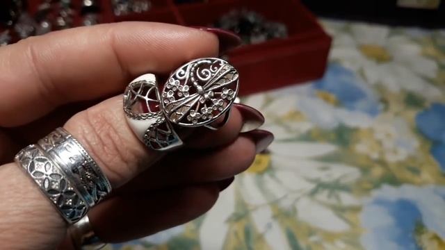 То что я не ношу...часть 10.. много добавила !!!продам-обменяю