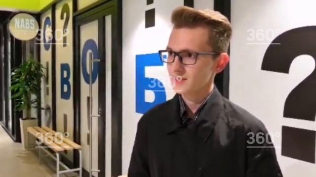 "Белый или Поперечный?": блиц-опрос для 18-летнего депутата из Красноярска