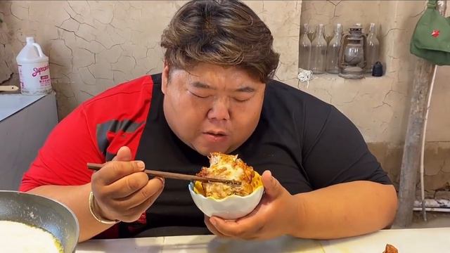 The 550-pound Fat Man Eating The Korean Cheese Ribs, It Is Stringy! #Fat Monkey