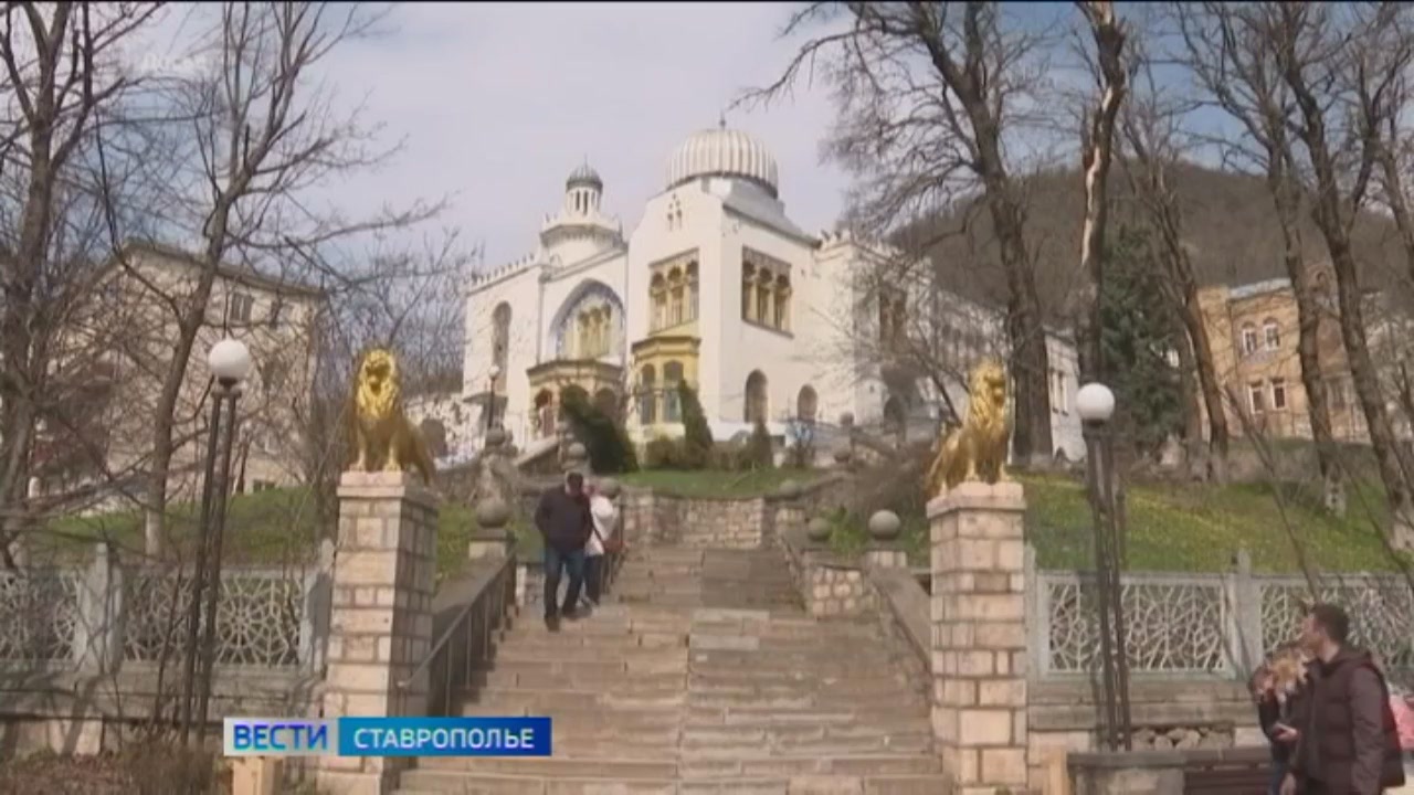 Волонтеры помогут отреставрировать дворец Эмира Бухарского в Железноводске
