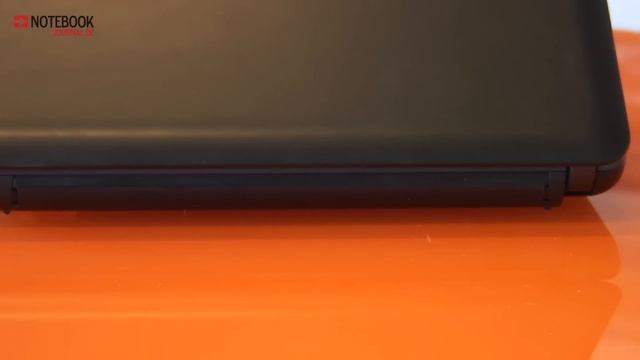 Sony VAIO VPC-M11M1E/B Netbook unboxing / hands on