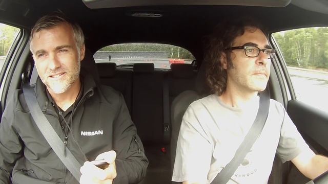 Nissan Juke RS Nismo sur mouillé : 2WD vs 4WD