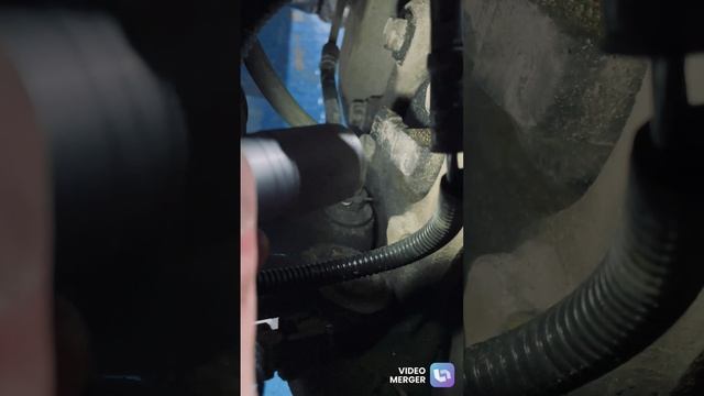 Поменял датчик ABS а система все-равно не работает. в чем же причина?