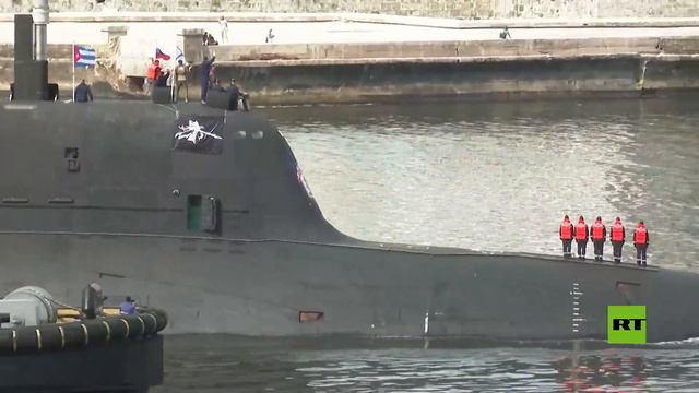 الغواصة الروسية النووية "قازان" تغادر ميناء هافانا