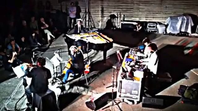 Ezio Bosso, Giacomo Agazzini, Manuel Zigante, Dj Gruff, Dj Spass, Tai Otoshi