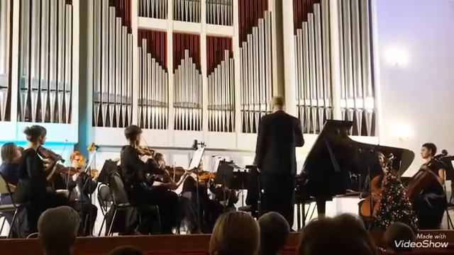 Bach - Concerto in F minor, BWV 1056-Olga Ushakova (1 mov).