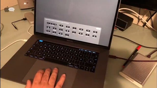 Cómo Configurar Touch Bar Y Control Strip En Un MacBook Pro