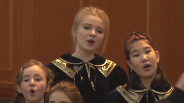 The Vdokhnoveniye Children and Youth Choir (Russia, Moscow)