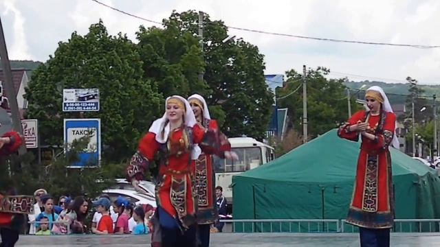 Горячиий Ключ праздник 1 мая 2 эпизод