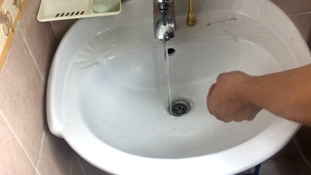 как промыть и почистить трубу,корнет изнутри..How to clean your trumpet inside..