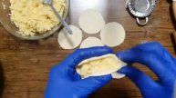 Как приготовить пирожки из пресного теста !Я даже не думала что это так вкусно . хрустящие вкусные
