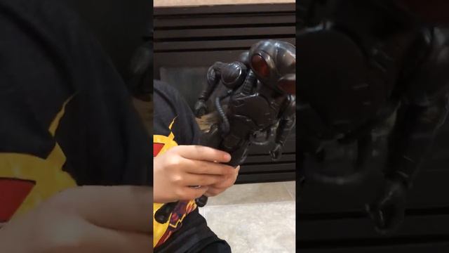 Unboxing Black Manta