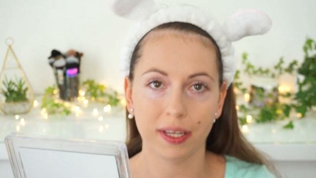 Catrice Poreless Perfection Mousse Foundation First Impressions Review  Wear Test
