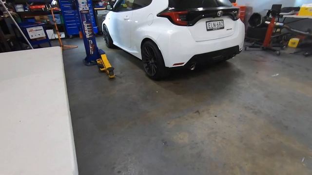 GR YARIS DROPPED 35MM ON H&R SPRINGS! WOW...
