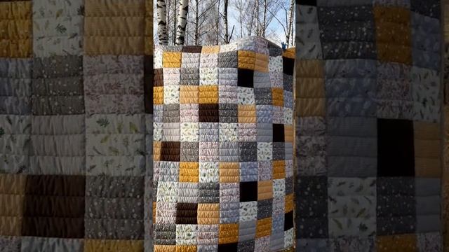 Лоскутное одеяло из сатина, размер 150/200 см. #patchwork #лоскутноешитье