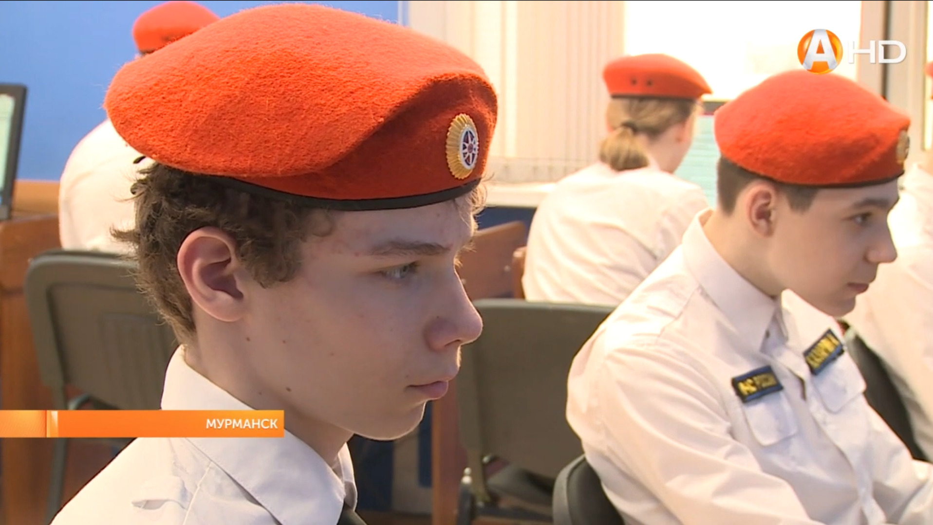 В Центре занятости населения Мурманской области прошла ярмарка вакансий для подростков