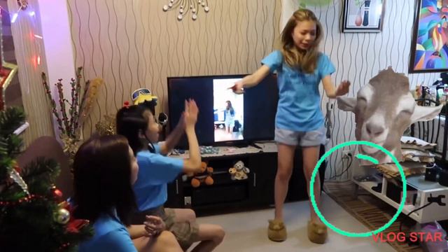 Pictionary Air Game