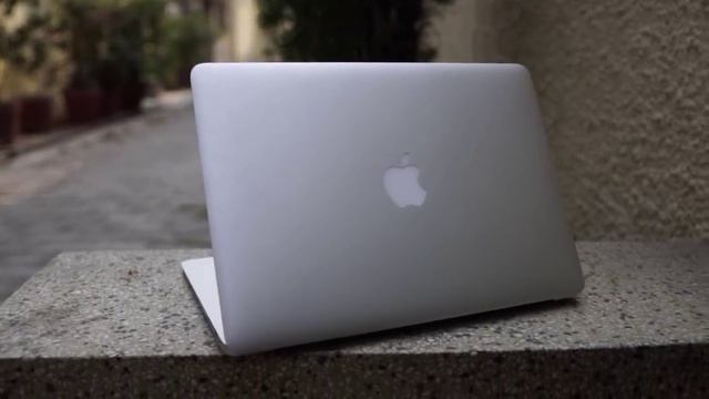 Old MacBook Air In 2019 & Where Does It Stand ?? | Ft. Debanjan Das |