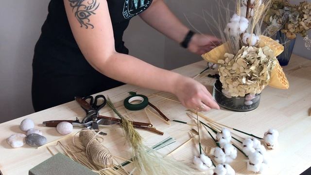 Home decor by Malina Flowers