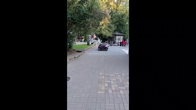 Прогулка по центру Кисловодска 2021.avi