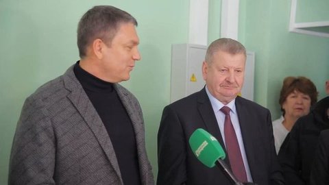 В луганской Брянке открылась восстановленная брянскими строителями поликлиника