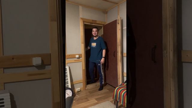 Запись закончили 👍 Песня ушла на сведение 🔥 У нас,как обычно, весело 😂