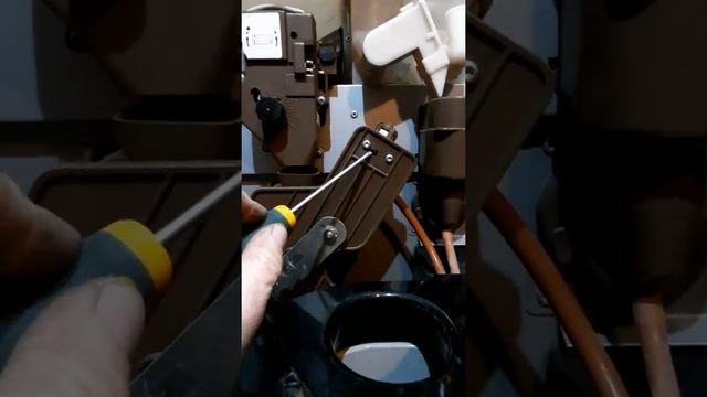 дозировка зерна и положение поршня jofemar