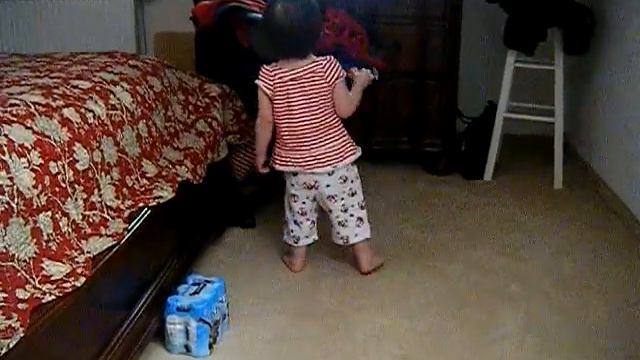 nhara dances to Beyonce's single ladies. kind of.