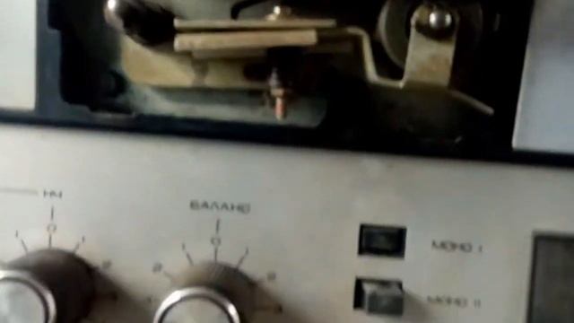 магнитофон Юпитер 203-1 стерео + колонка от маяк 233 стерео