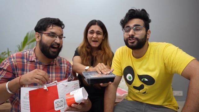 Eating Only MOMO For 12 Hour Food Challenge ?