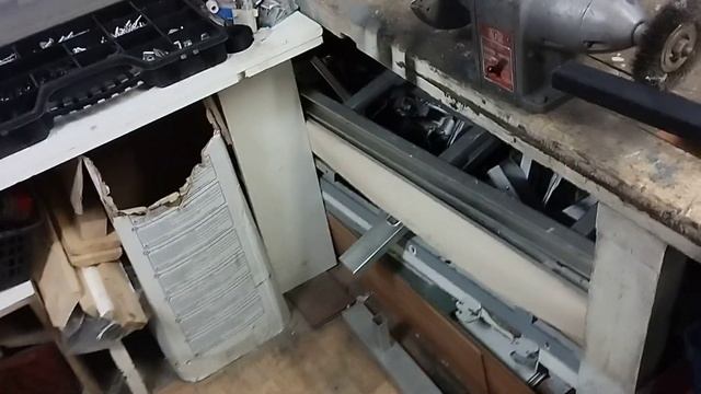 Вариант крепления профиля для маркизы.